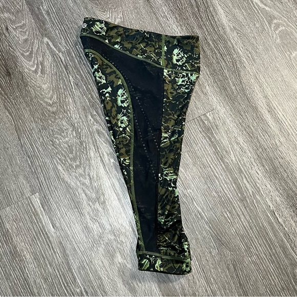 Lululemon Stop At Nothing Crop Leggings - Picture 5 of 10